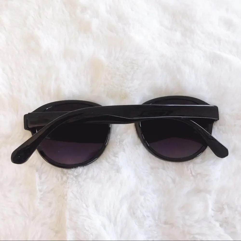 Mya Black & Silver Round Fashion Sunglasses